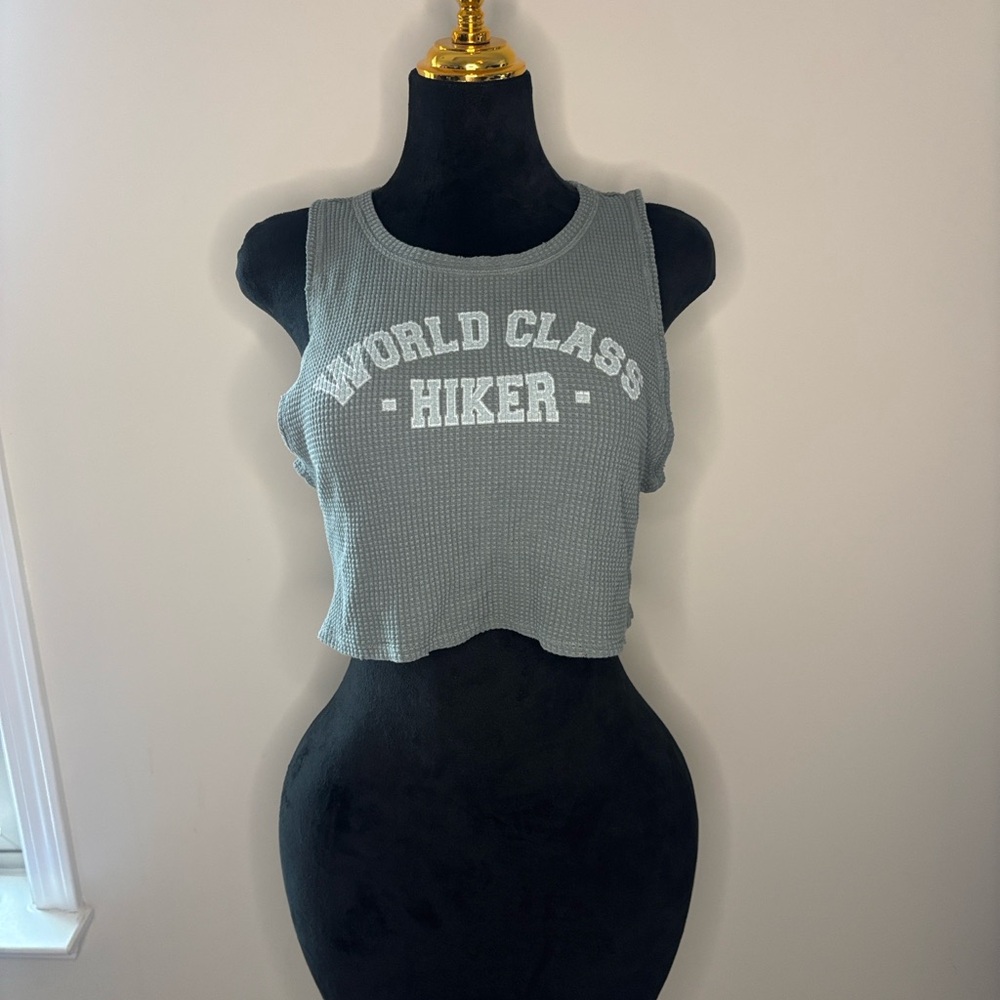 Aerie World Class Hiker Green Crop Top Size Small